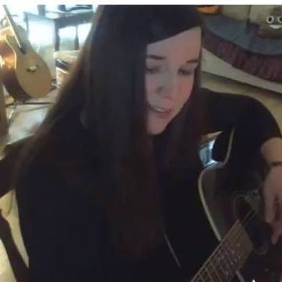 Meet your Posher, Serena - Picture 1 of 1